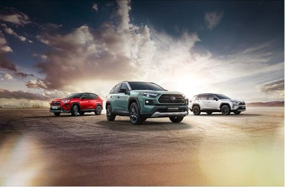 <strong>一汽丰田新RAV4荣放焕新进化，售价17.68万元起</strong>