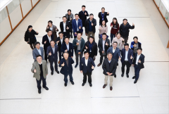 <b>上海科技大学校长会见高合汽车董事长丁磊</b>