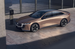 <b>MAZDA EZ-6即将限时亮相南京城市体验中心</b>