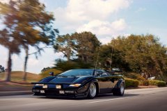 <b>电影《炮弹飞车》的Countach LP 400 S问世45周年</b>